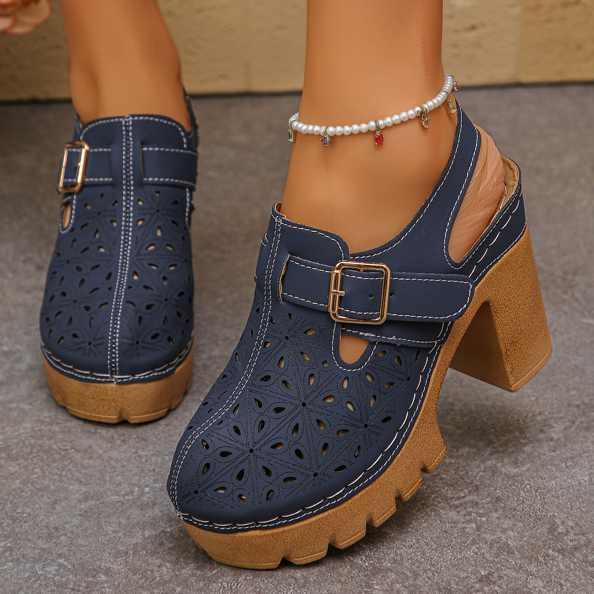 รองเท้าแตะส้นหนาสำหรับผู้หญิงไ - Casual Sandal Leather บทวิจารณ์และราคา
